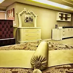 Royal Life Exclusive Hotel 4*