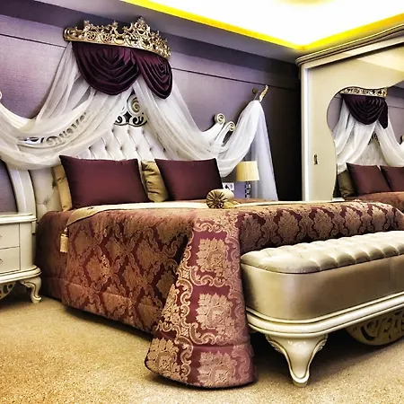 Royal Life Exclusive Hotel