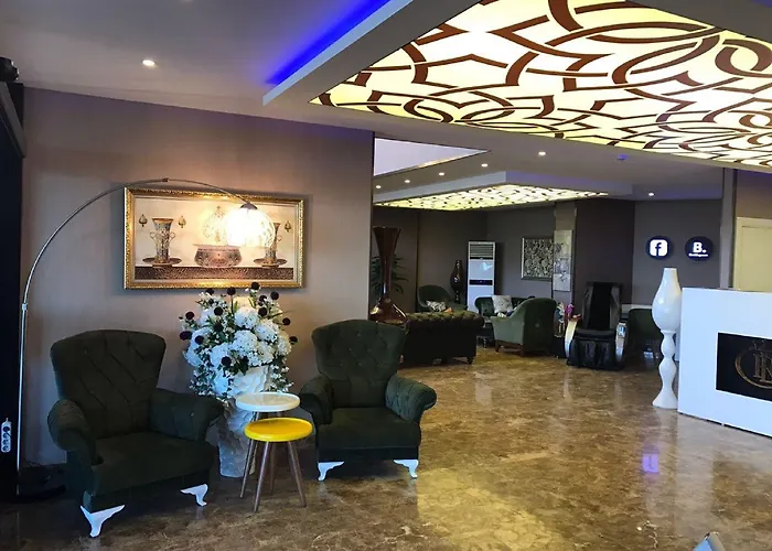 Royal Life Exclusive 4* טראבזון