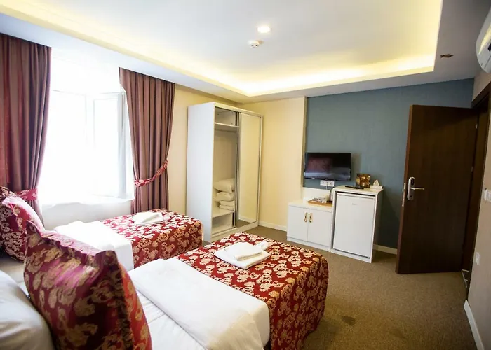 Royal Life Exclusive 4* טראבזון