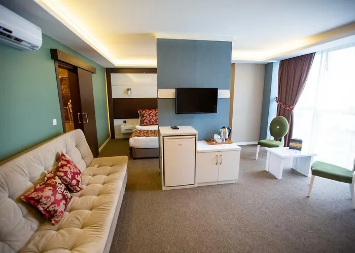 מלון Royal Life Exclusive 4*