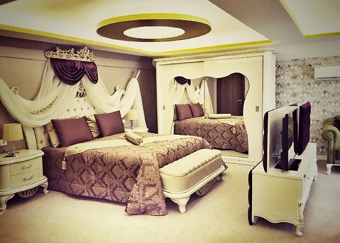 Royal Life Exclusive 4*